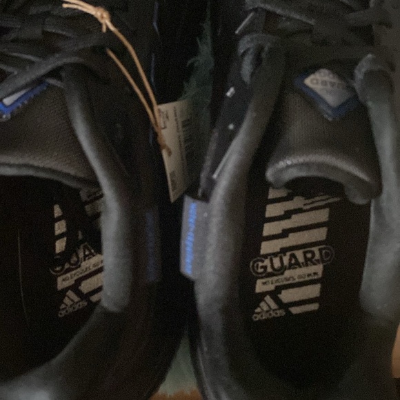 BRAND NEW MENS ADIDAS SHOES SIZE 10! NWT! SMOKE FREE HOME! NO BOX! - Picture 5 of 6